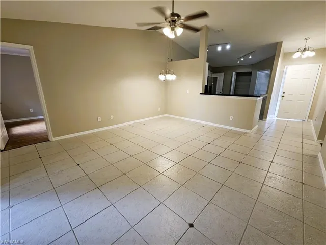 3621  45th NE AVE, Naples, FL 34120