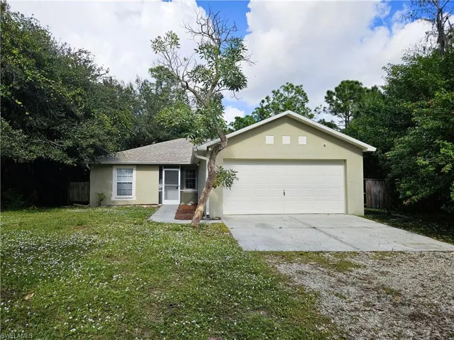 3621  45th NE AVE, Naples, FL 34120