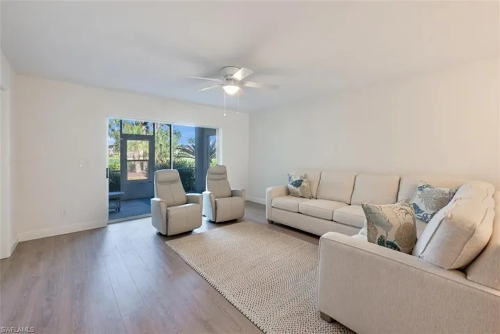 433  Country Hollow  CT, Naples, FL 34104
