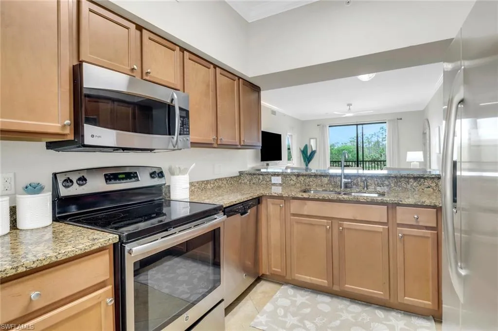 9735 Acqua CT, Naples, FL 34113,225013172