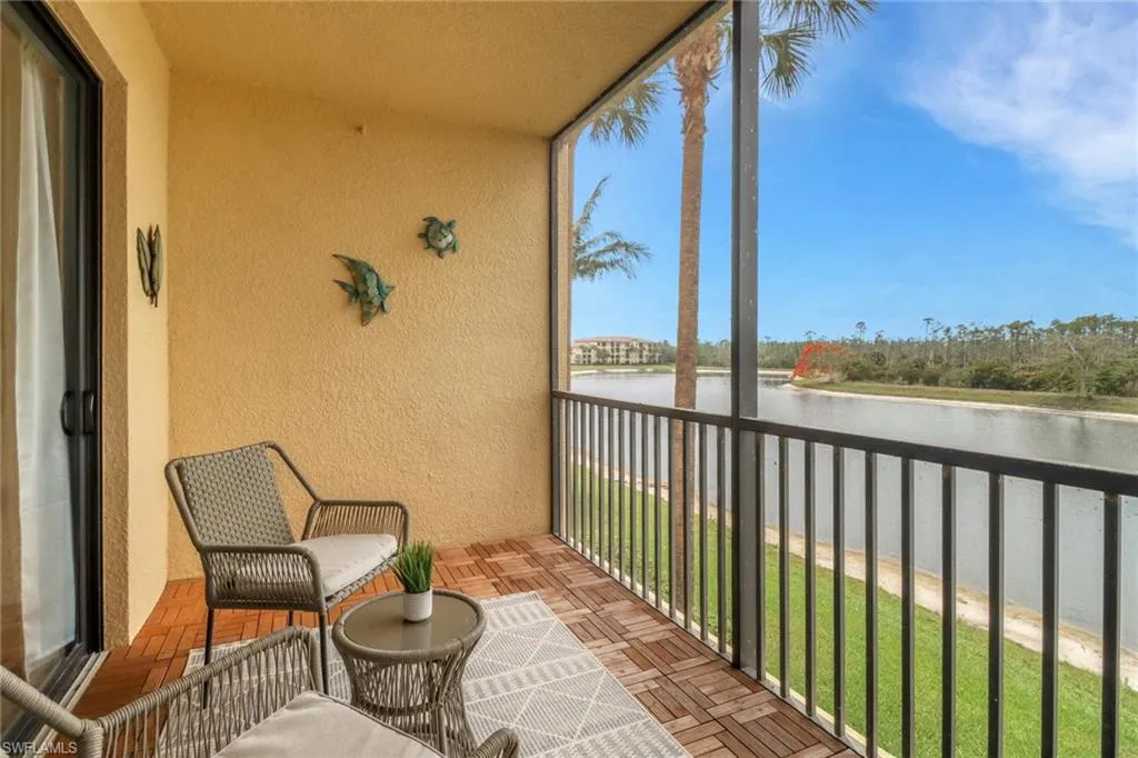 9735 Acqua CT, Naples, FL 34113,225013172