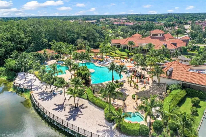 Treviso Bay resort style pool and poolside restaurant and bar