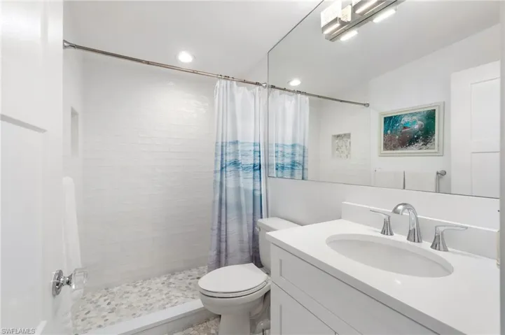 2180 Harbor Ln, Naples, Florida 34104