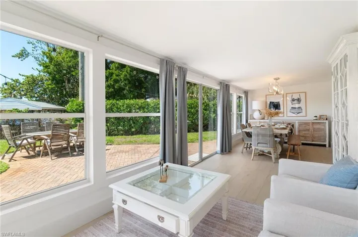 2180 Harbor Ln, Naples, Florida 34104