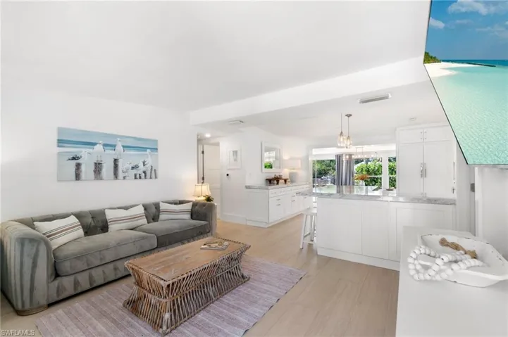 2180 Harbor Ln, Naples, Florida 34104