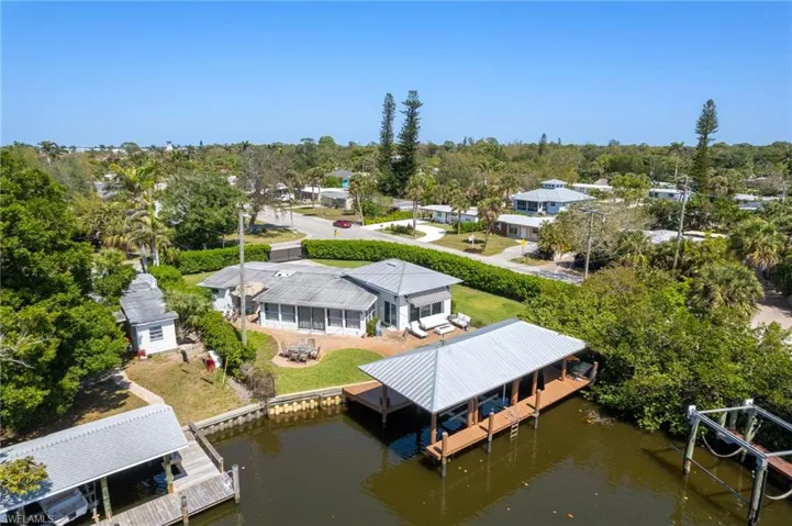 2180 Harbor Ln, Naples, Florida 34104