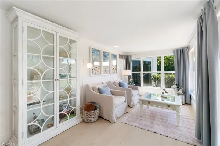 2180 Harbor Ln, Naples, Florida 34104