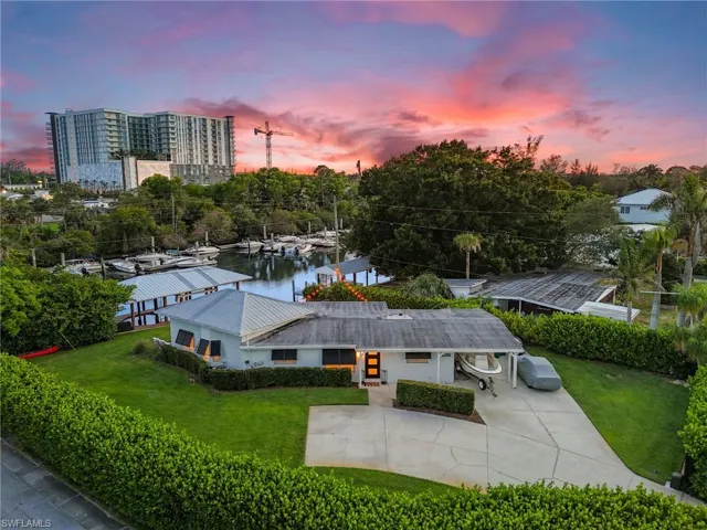 2180 Harbor Ln, Naples, Florida 34104
