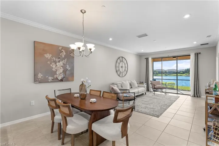 9365  Pocida  CT, Naples, FL 34119