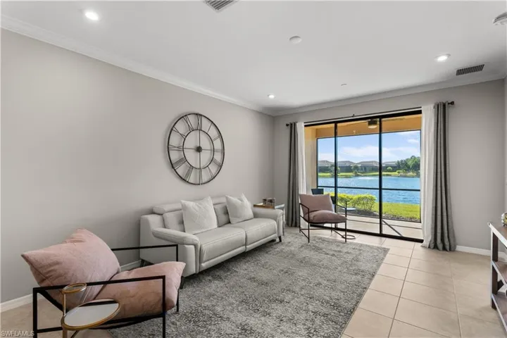 9365  Pocida  CT, Naples, FL 34119