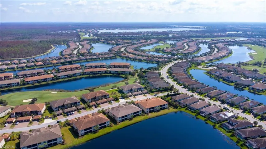 9365  Pocida  CT, Naples, FL 34119