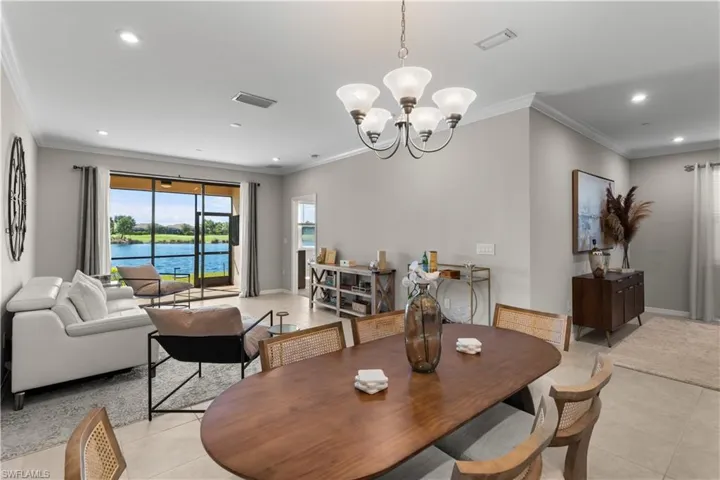 9365  Pocida  CT, Naples, FL 34119