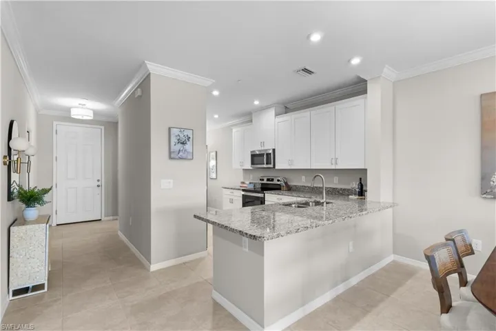 9365  Pocida  CT, Naples, FL 34119