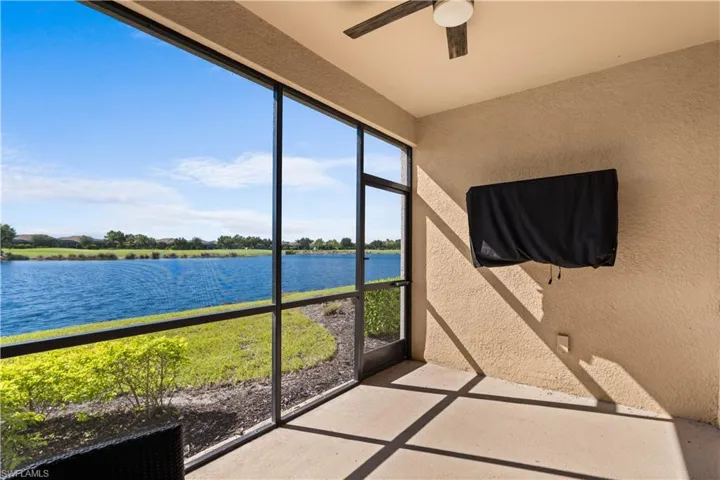 9365  Pocida  CT, Naples, FL 34119