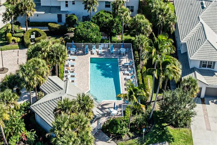 8340 Whisper Trace Way 205, Naples, Florida 34114