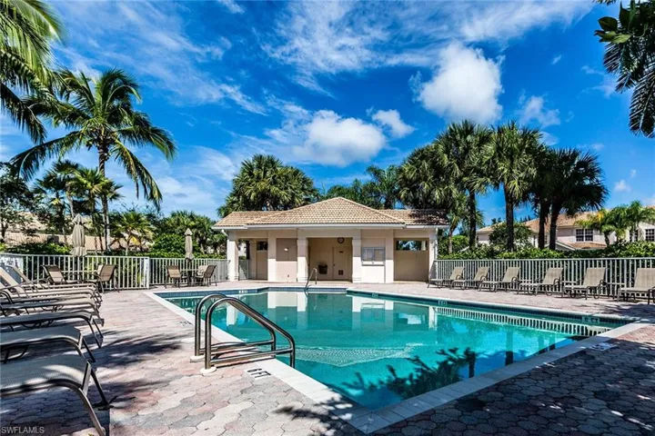 Whisper Trace pool area
