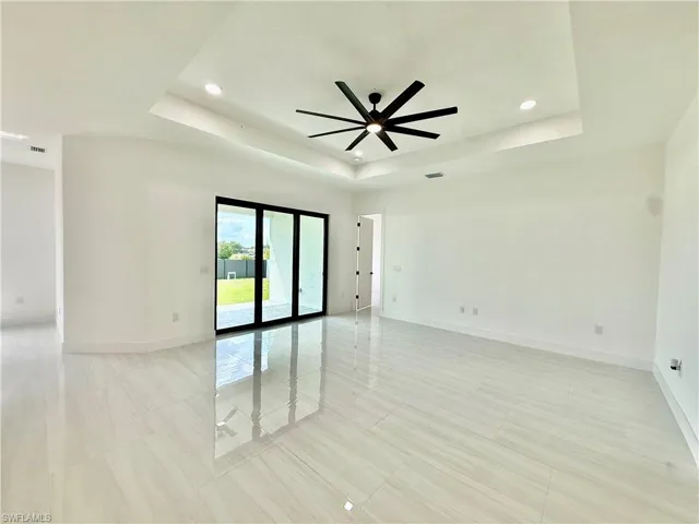 2706 Floyd Ave S, Lehigh Acres, Florida 33976