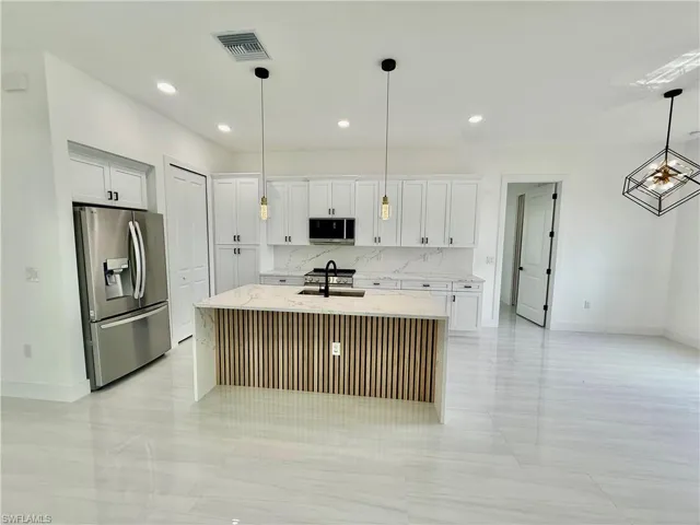 2706 Floyd Ave S, Lehigh Acres, Florida 33976