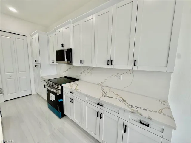 2706 Floyd Ave S, Lehigh Acres, Florida 33976