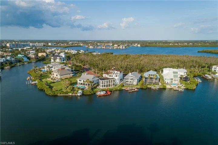 217 Bayfront Dr, Bonita Springs, Florida 34134