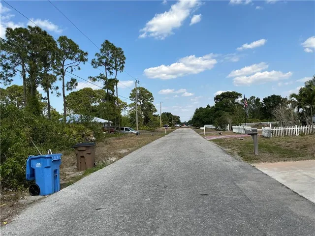 3908  26th SW ST, Lehigh Acres, FL 33976