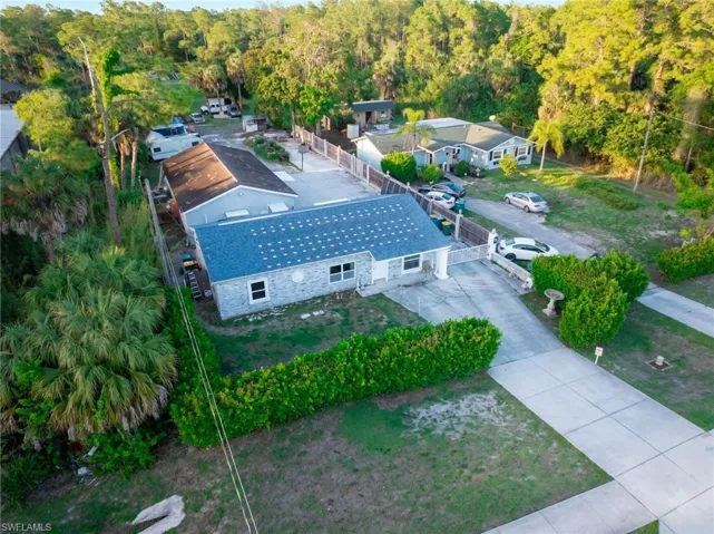 Aerial view of property and surrounding area