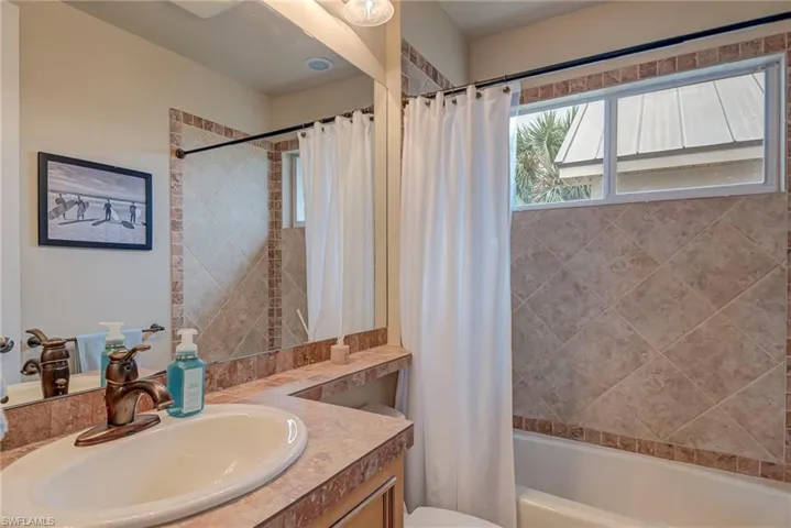 2131 Silk Bay Blvd, Alva, Florida 33920