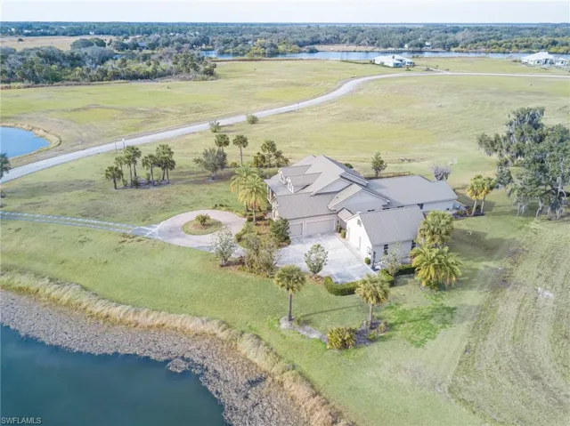 2131 Silk Bay Blvd, Alva, Florida 33920