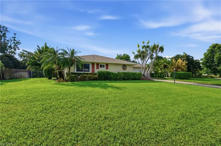 6561 E Town And River Rd, Fort Myers, Florida 33919
