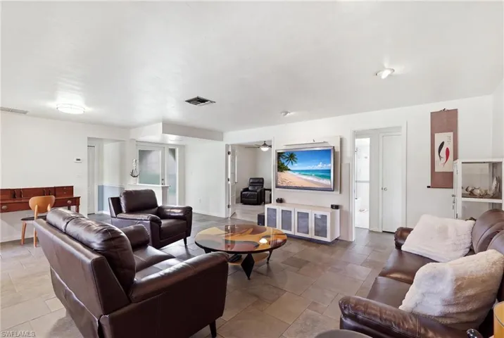 6561 E Town And River Rd, Fort Myers, Florida 33919