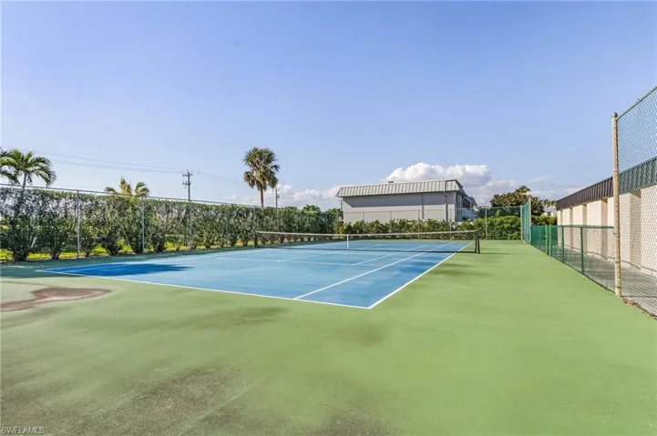 6979 Winkler RD # 224, FORT MYERS FL 33919