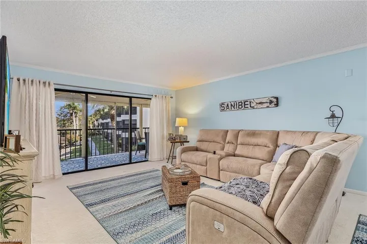 6979 Winkler RD # 224, FORT MYERS FL 33919