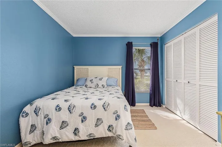 6979 Winkler RD # 224, FORT MYERS FL 33919