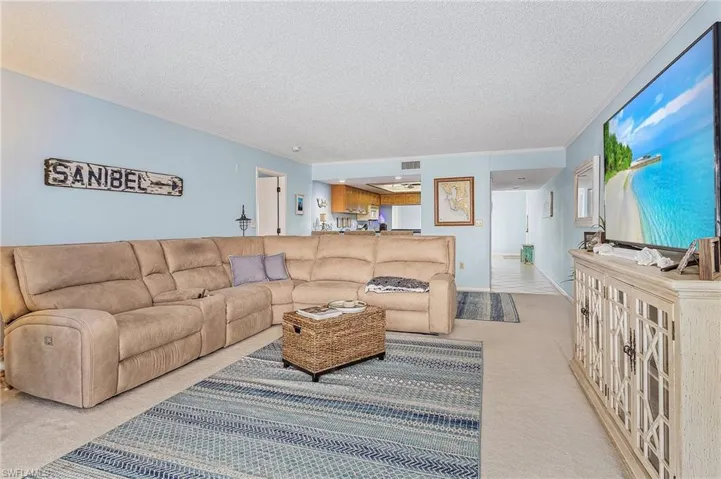 6979 Winkler RD # 224, FORT MYERS FL 33919