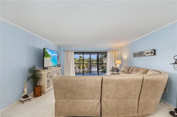 6979 Winkler RD # 224, FORT MYERS FL 33919