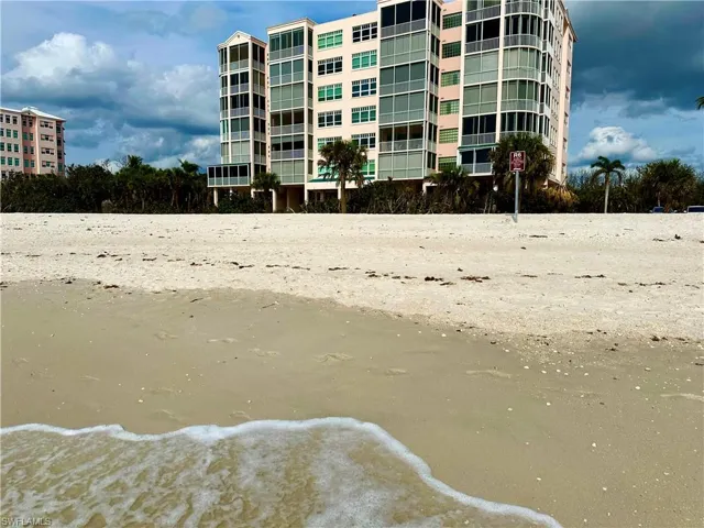 257  Barefoot Beach  BLVD, Bonita Springs, FL 34134