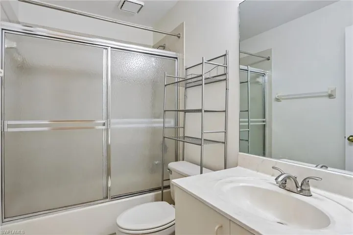 15237 Cricket Ln, Fort Myers, Florida 33919