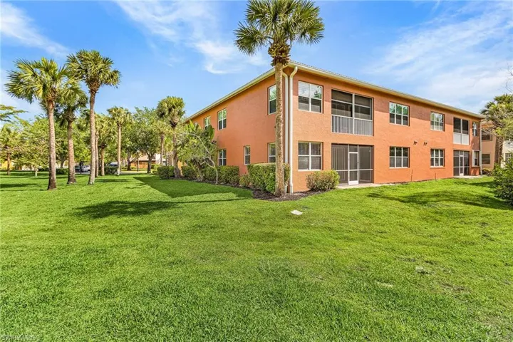 7000 Bergamo Way 102, Fort Myers, Florida 33966