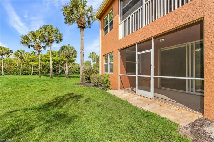 7000 Bergamo Way 102, Fort Myers, Florida 33966