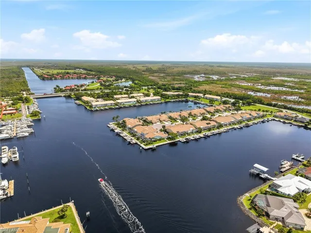 326 Stella Maris Dr S, Naples, Florida 34114