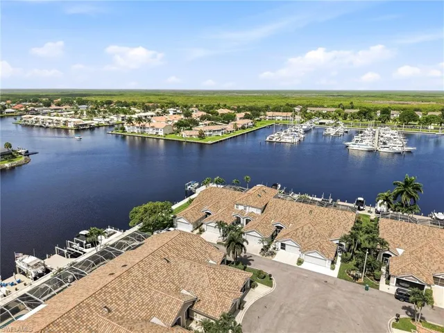 326 Stella Maris Dr S, Naples, Florida 34114