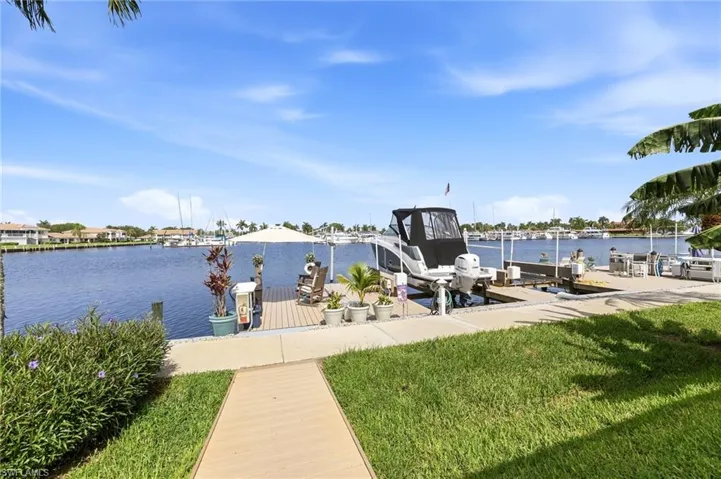326 Stella Maris Dr S, Naples, Florida 34114