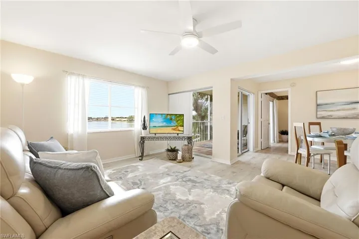 2875  Citrus Lake  DR, Naples, FL 34109
