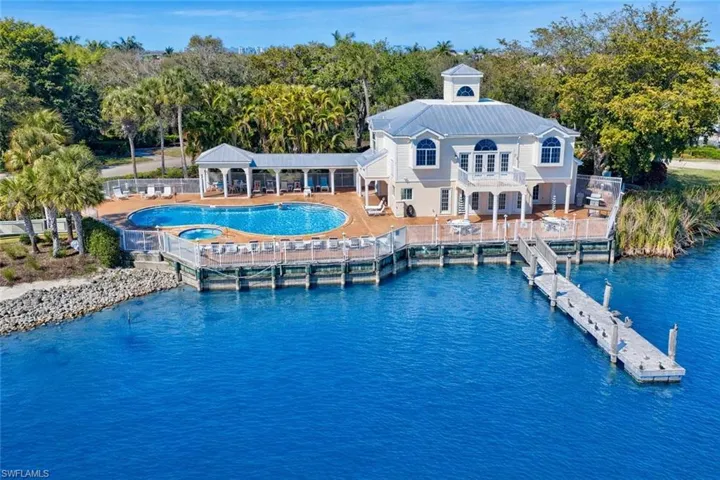 Main Pool & Clubhouse