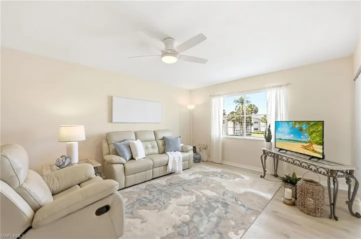 2875  Citrus Lake  DR, Naples, FL 34109