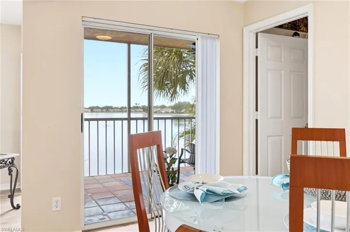 2875  Citrus Lake  DR, Naples, FL 34109
