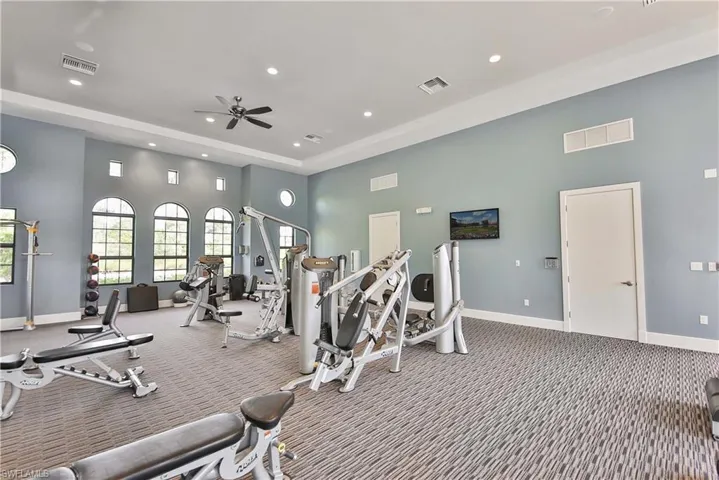 15145 Palmer Lake Cir 103, Naples, Florida 34109
