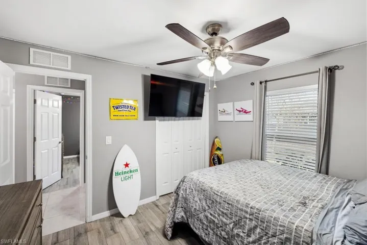 101 Nw 25th Ter, Cape Coral, Florida 33993