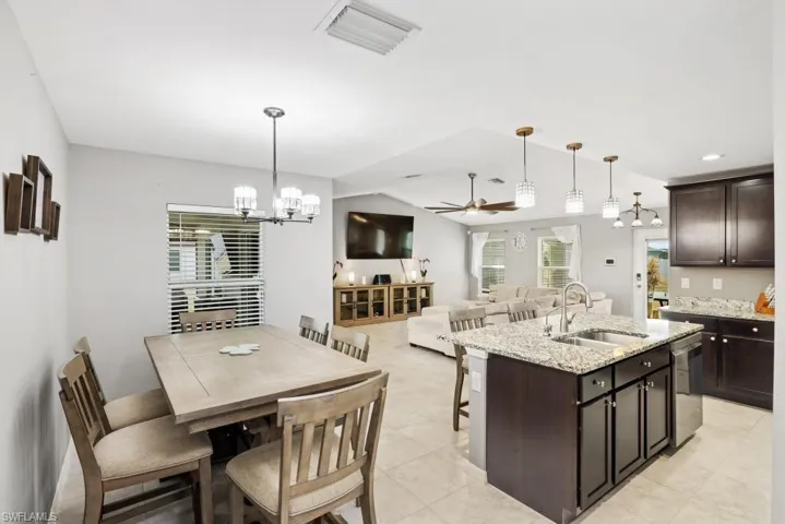 101 Nw 25th Ter, Cape Coral, Florida 33993