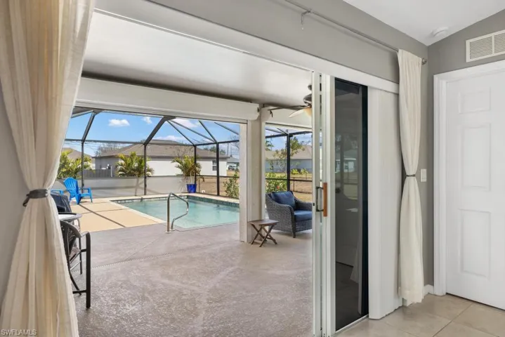 101 Nw 25th Ter, Cape Coral, Florida 33993